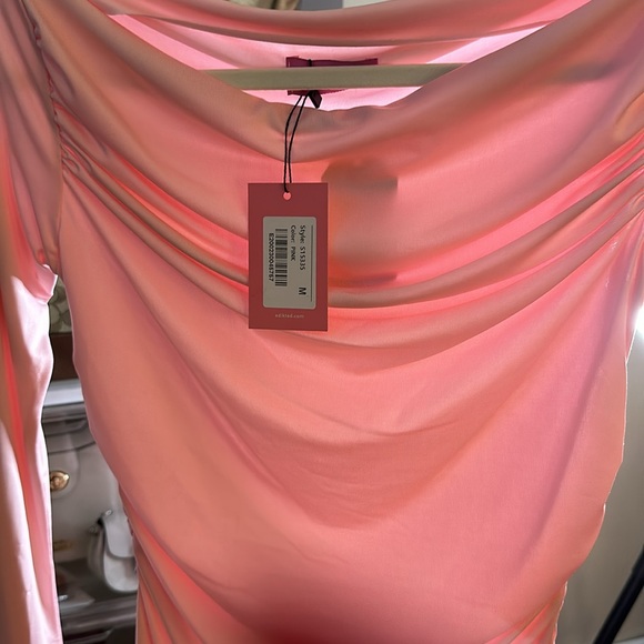 EDIKTED | Women's Leena Gathered Mini Dress - Picture 6 of 6